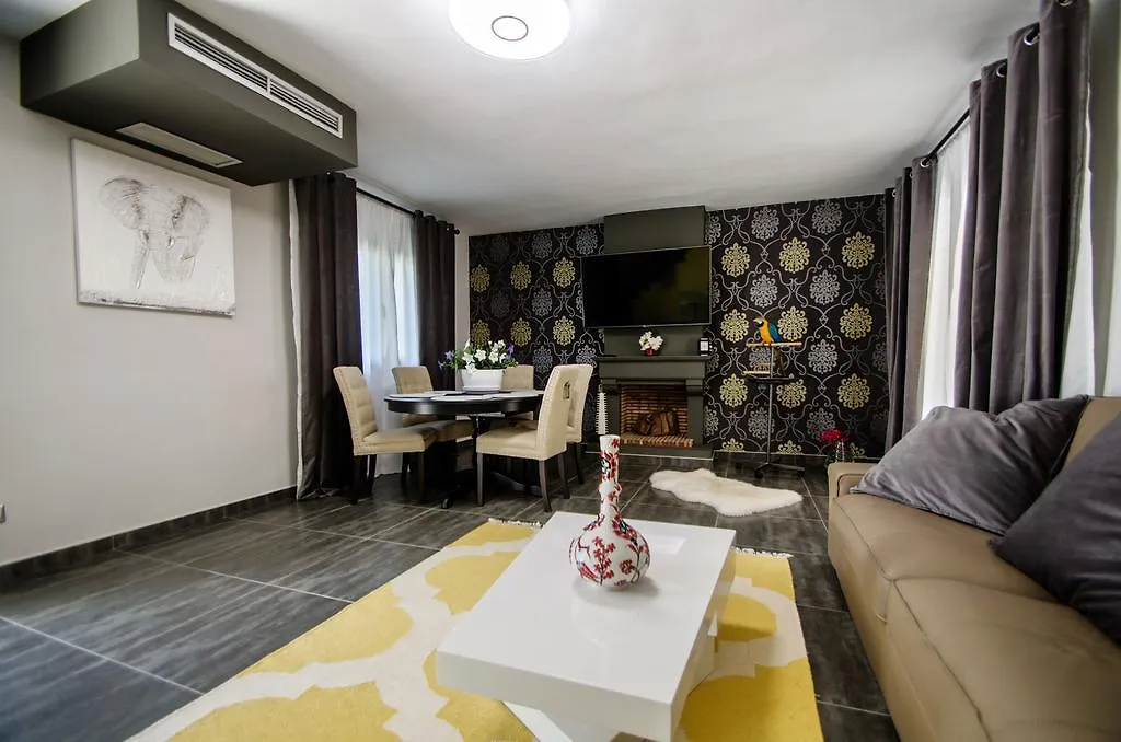 Villas At Pueblo Guadalmina Marbella location